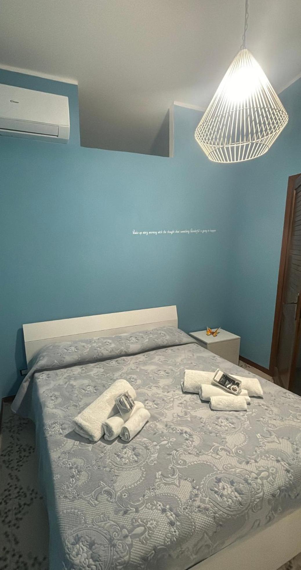 Appartamento Giardini Naxos Butterflies Home Schiso Exterior photo
